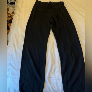 Aritzia Black Stretchy Trousers